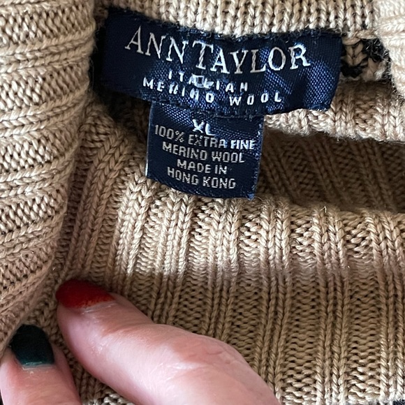 Ann Taylor 100% Extra Fine Merino Wool Sweater Brown Black Houndstooth Preppy XL - Picture 5 of 6